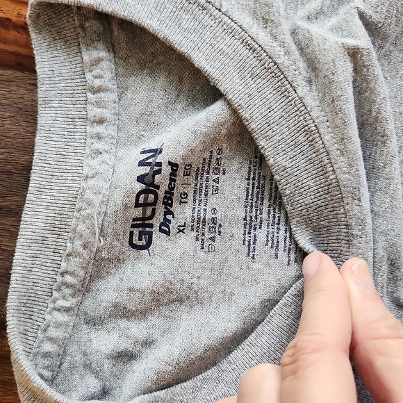 Graphic Tee, Men's XL, Gray with "Netrition.com" printed on it. - Picture 3 of 5